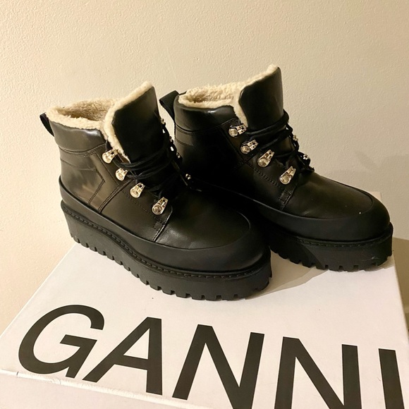 ❌❌***SOLD*** ❌❌Ganni Hiking Leather Ankle Boot - Picture 4 of 6